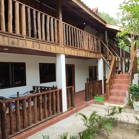 Papa Pippo Otres Village Sihanoukville Exterior foto